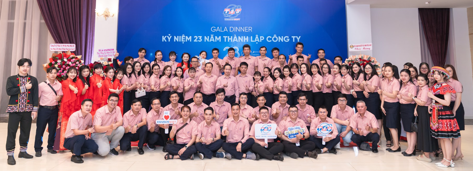 hoi thao 01
