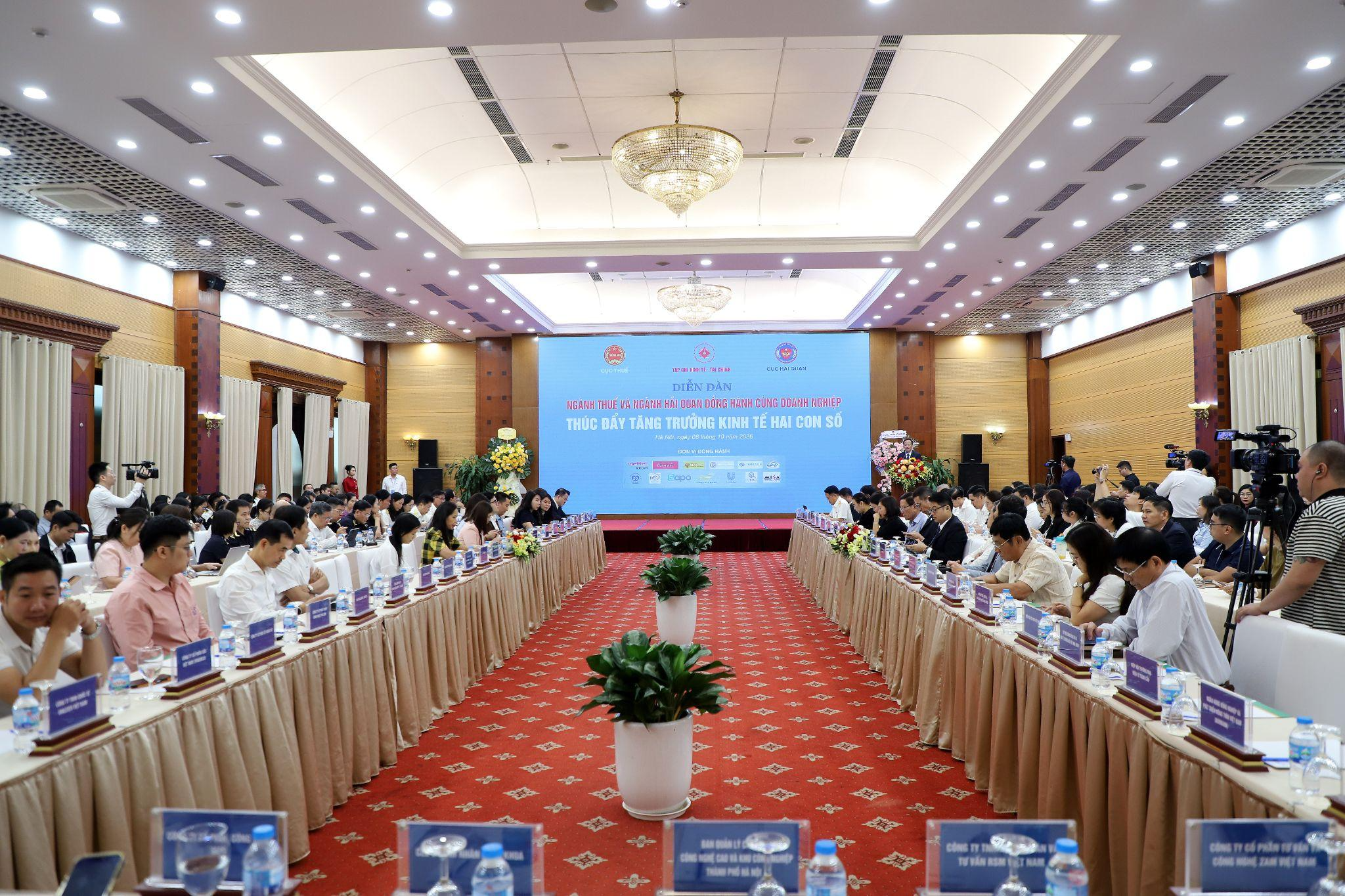 Công ty Thái Sơn đồng hành cùng Diễn đàn “Ngành Thuế và ngành Hải quan đồng hành cùng doanh nghiệp, thúc đẩy tăng trưởng kinh tế hai con số